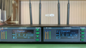 Micro đầu thu ONTEKCO U20 Pro-UHF 16 z6287009467065 464fafdb126f465e3f411b0b6fc5f7c9