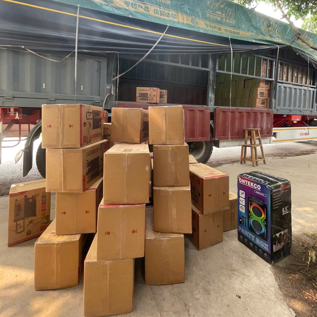 01 Ngày Làm Việc Tại Kho loa kéo ONTEKCO – Hành Trình Đưa Sản Phẩm Đến Đại Lý 🚛 1 z6439559512591 204b1af062590305ca24bd4e4000d5c6 1